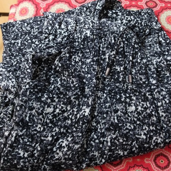 Romper  French laundry with drawstring size 3 x - Picture 2 of 5